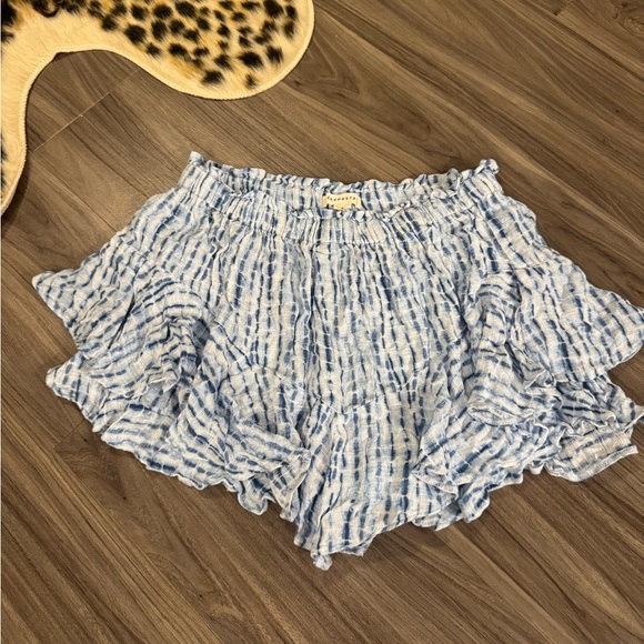 Aeropostale Pants - Beachy shorts flowy